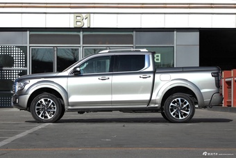 2023款山海炮 3.0T V6 汽油极境版